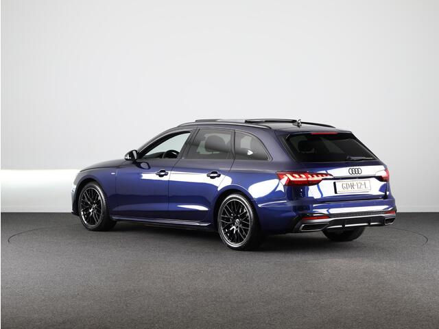 Audi A4 Avant 35 TFSI S edition Competition 150 pk S-tronic | Verlengde garantie | Navigatie | Panoramadak | Parkeersensoren | Cruise control | Stoelverwarming | S-line |