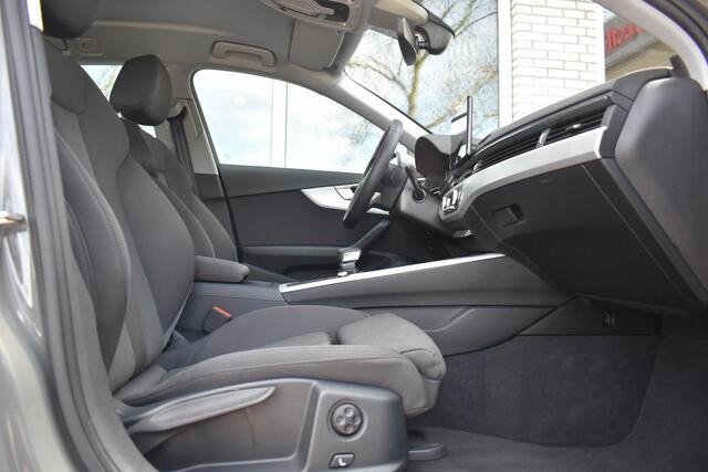 Audi A4 Avant 40 TFSI 204PK S-Line ACC Virtual Cockpit LED Apple