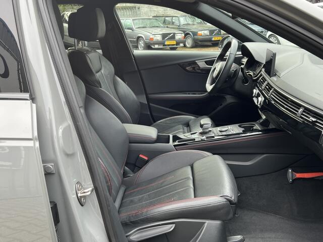 Audi A4 TFSI S-line Quantum Grey