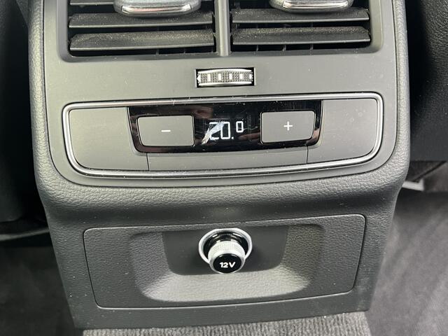 Audi A4 TFSI S-line Quantum Grey