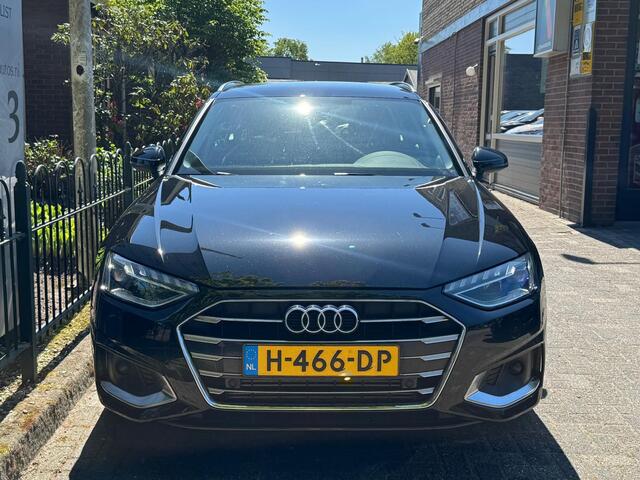 Audi A4 Avant 2.0 35 TFSI Launch edition Business Airco/Automaat/Lichtmetalen velgen/Parkeersensoren