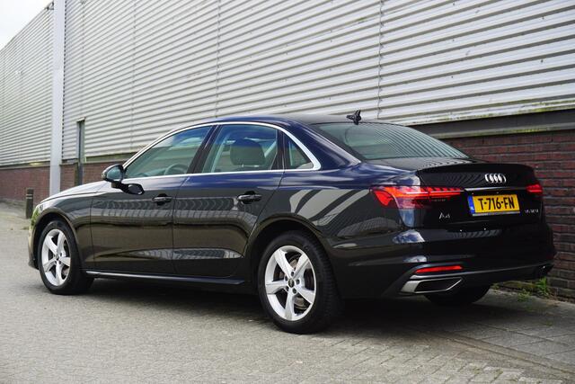 Audi A4 Limousine 35 TFSI 150PK Virtual Cockpit/Sportstoelen Dealeronderhouden/All-Seasonbanden.