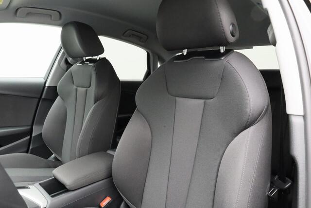 Audi A4 Limousine 35 TFSI 150 pk S-tronic Business Edition | Full LED | Sportstoelen | Stoelverwarming | Cruise Control | Climatronic | 18 inch