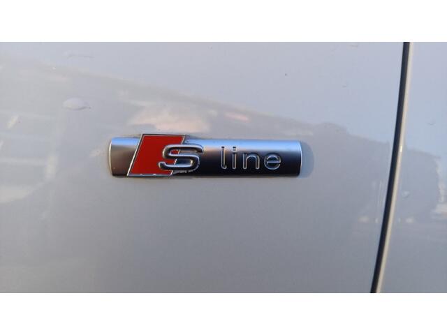 Audi A4 35 TFSI Sport S line edition
