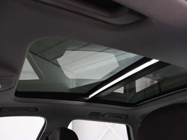 Audi A4 1.4 TFSI Sport | Panoramadak | Bang & Olufsen | Sportstoelen | Camera | Full LED | Navigatie | Climate control | Parkeerhulp | Cruise control | Bluetooth