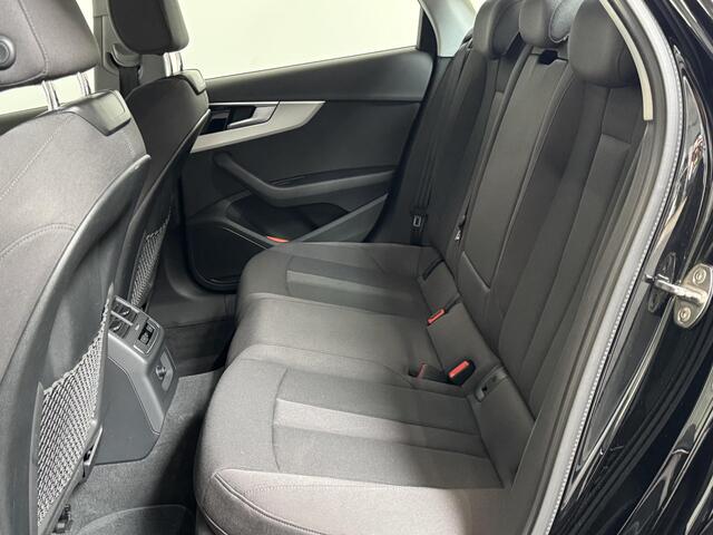 Audi A4 Limousine 35 TFSI Launch edition Business Automaat Navigatie Climate Control Trekhaak