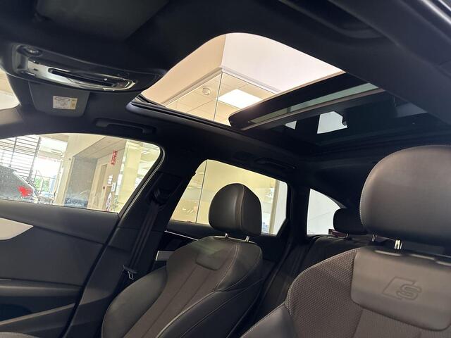 Audi A4 Avant 35 Tfsi 150pk S-tronic S Edition Competition · Panoramadak · Apple/Android Car Play · P-Sensoren · Elek. Achterklep · Alarm · 18'' Inch · Garantie t/m 31-07-2027 of 100.000km