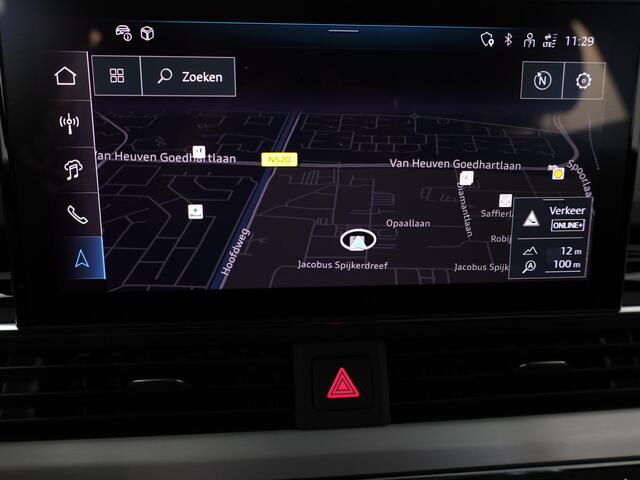 Audi A4 Avant 35 TFSI S edition Competition 150 pk S-tronic | Verlengde garantie | Navigatie | Parkeersensoren | Stoelverwarming | S-Line |