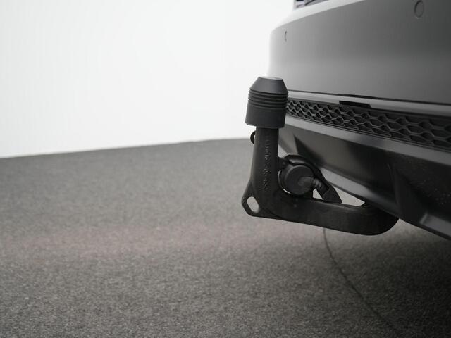 Audi A4 Limousine 40 TFSI 204 pk S-tronic S edition Competition / S-Line | Trekhaak | Geheugenstoel | Stuur-/stoelverwarming | Achteruitrijcamera | Navigatie