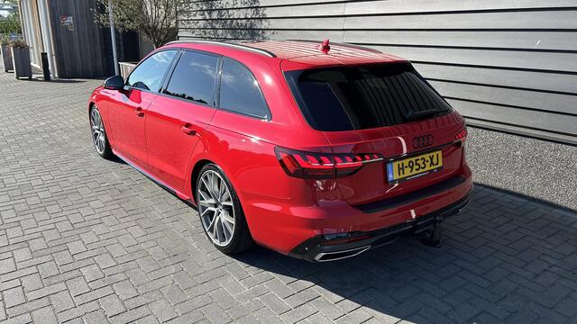 Audi A4 Avant 35 TFSI 150pk Launch edition Sport Panoramadak Camera Virtual Cockpit