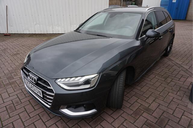 Audi A4 Avant 40 TFSI Prestige Tour Plus Automaat
