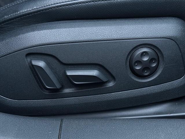 Audi A4 Avant 2.0 TFSI Quattro Sport Navi Leder HUD