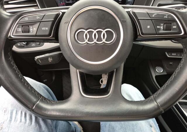 Audi A4 Avant 35 TFSI Aut. Business Sport | Trekhaak | Navi | Keyless |