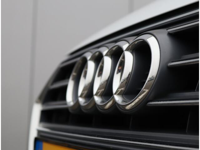 Audi A4 Avant 2.0 TFSI ultra | Navigatie | Stoelverwarming | Virtual Cockpit