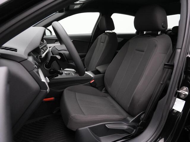 Audi A4 Limousine 35 TFSI 150 pk S-tronic | Navigatie | Parkeersensoren achter | Audi Drive Select