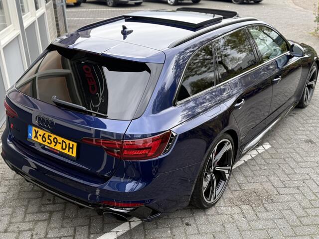 Audi A4 Avant 2.9 TFSI RS4 q. PL+ Massage Pano VOL