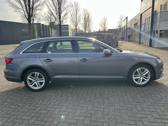 Audi A4 Avant 35 TFSI Sp. L. Ed. NAVI XENON CRUISE NAP
