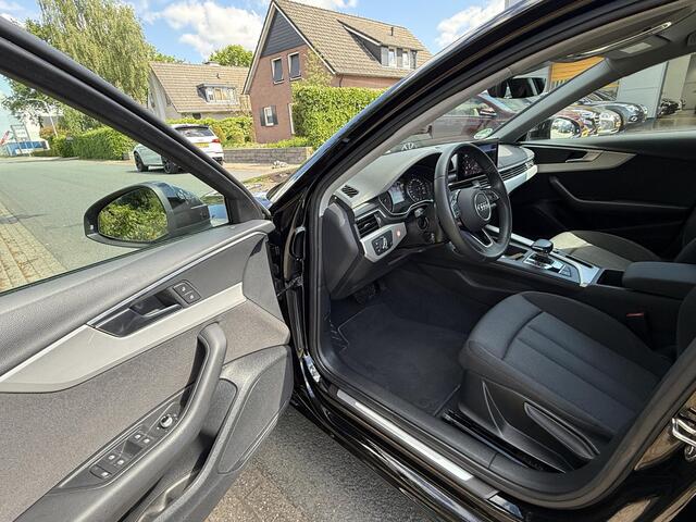 Audi A4 Avant 35 TFSI 150PK AutomaatoNavioCarplay