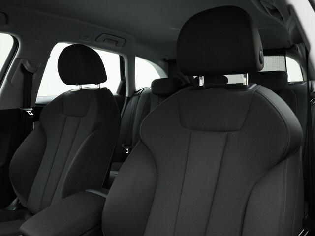 Audi A4 Avant 35 TFSI/150PK Advanced Edition · Apple/Android · Trekhaak · Navigatie · Garantie t/m 31-08-2027 of 100000km