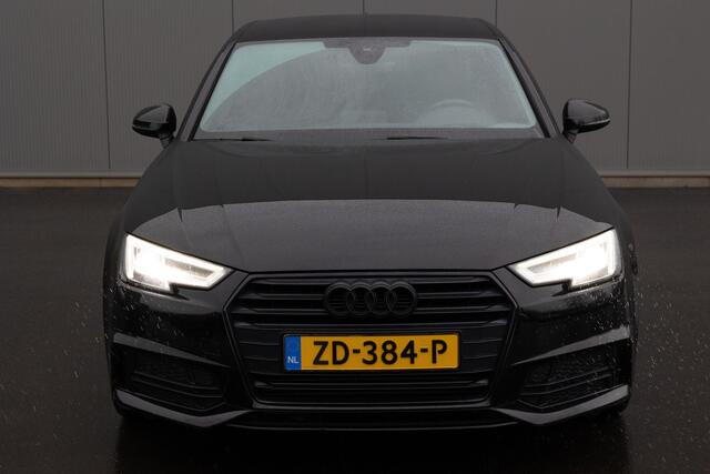 Audi A4 Limousine 2.0 | 191PK | S-Line Black | LEDER | STOELV | D SHAPE STUUR