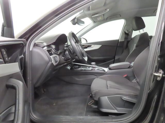 Audi A4 Avant 35 TFSI Advanced Edition 1e-Eig. & Keurig-Onderh. BOVAG-Garantie. NL-Auto.