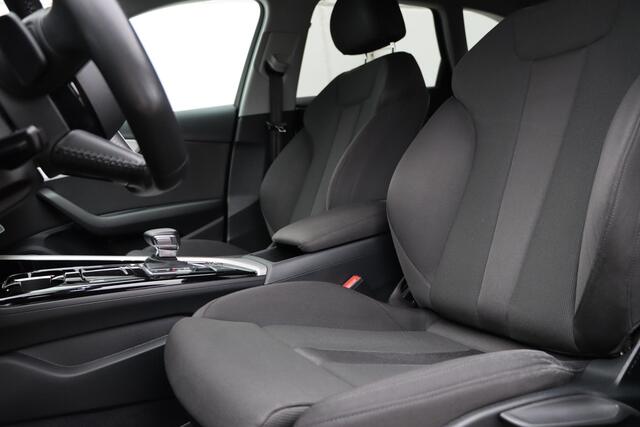 Audi A4 Avant 35 TFSI Launch edition Business 150pk S-Tronic