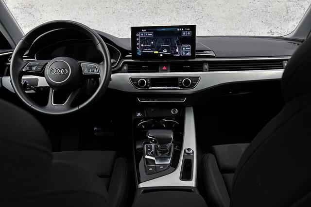 Audi A4 Limousine 35 TFSI Advanced Edition | LED koplampen | Digitaal display | Navigatie