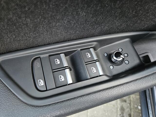 Audi A4 Avant 1.4 TFSI Sport S line edition