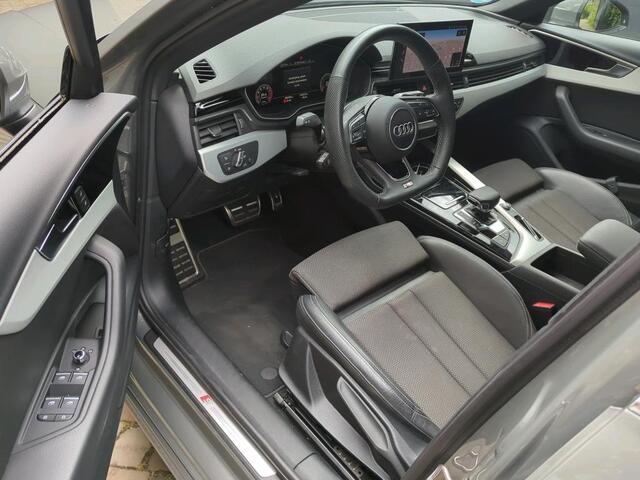 Audi A4 Avant 35 TFSI S edition / Digitaal dashboard / Navigatie / App connect / Zwenkbare trekhaak / Lichtmetaal 18 inch /