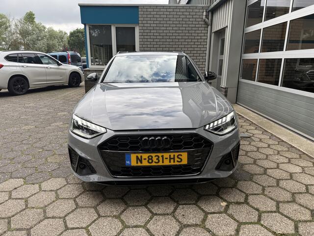 Audi A4 Avant 35 TFSI Launch edition Sport-S-Line / Panorama dak/ Trekhaak
