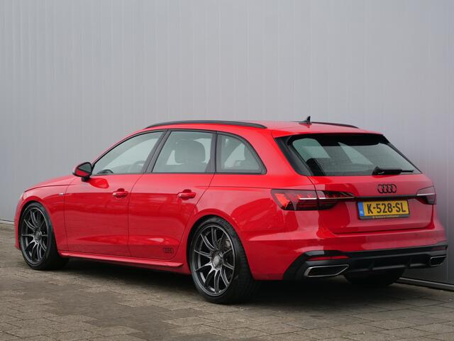 Audi A4 Avant 35 TFSI 150pk S edition Automaat 20 Inch / Panoramadak / Stoelverwarming