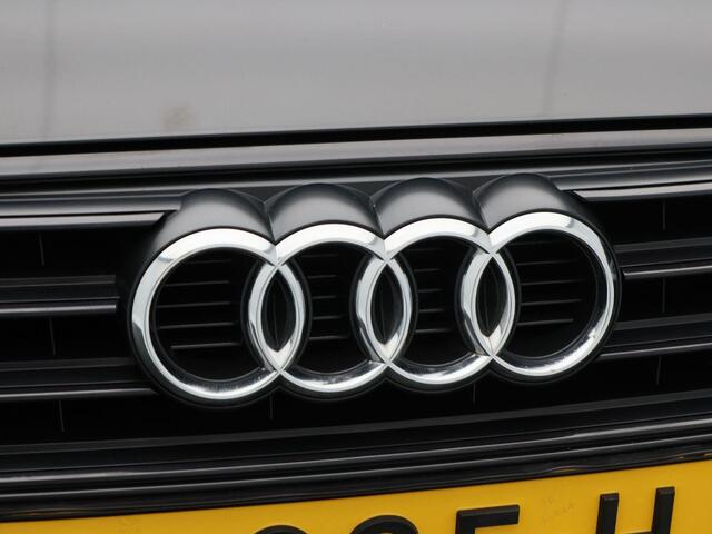Audi A4 Avant 35 TFSi 150 Pk Automaat Sport S line | Full LED | Sportstoelen | Camera | Climatronic | 18 Inch | Half Leer | Trekhaak | 99.146 Km !!