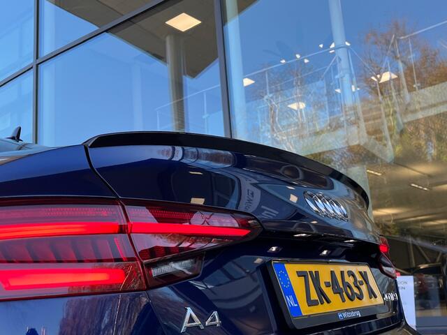 Audi A4 Limousine 40 TFSI 190PK Sport S line black edition / Parkeersensoren / Getint glas / Navigatie / Lederen bekleding / 19'' LMV TRANS