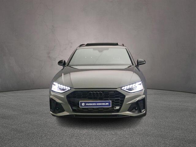 Audi A4 Avant 35 TFSI S edition Competition | Trekhaak | Panorama Dak | Cruise | Navi | LED | Stoelverwarming | Virtual Cockpit |