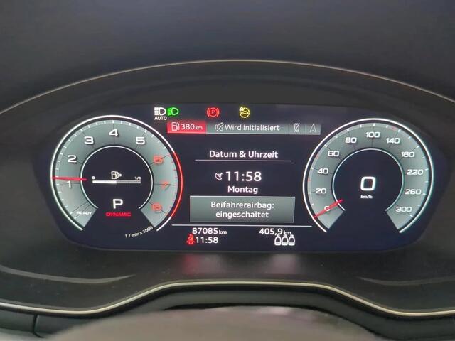 Audi A4 Avant 40 TFSI 204 pk Quattro S-Edition Competition /BTW-Auto/ Pano-Dak/ B&O-Sound/ Keyless/ Camera/ Sport-Stoelen/ Stoel.Verw/ Massage/ Trekhaak/ 19'' LMV