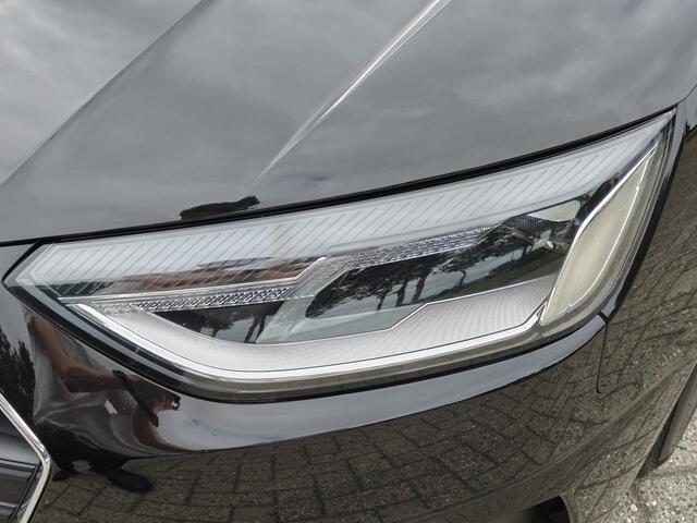Audi A4 Limousine 35 TFSI Pro Line / / 17'' LM / Carplay / Sensoren V+A