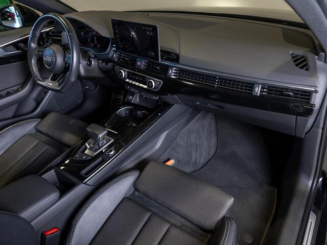 Audi A4 Avant 35 TFSI S edition Competition / 150pk / Stoelverwarming / Apple CarPlay /