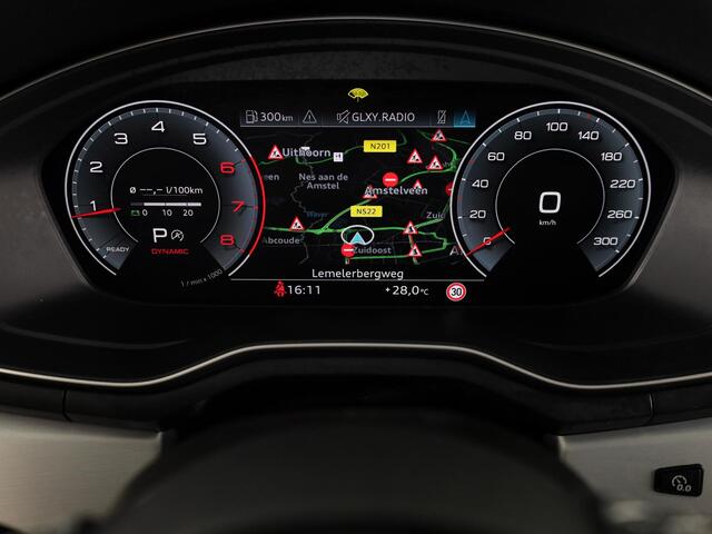 Audi A4 Limousine 35 TFSI S edition Competition 150pk | Climate control | LED koplampen | lederen/stof bekleding | Lichtmetalen velgen 10-spaaks 18inch | Navigatiesysteem full map | S Line interieur
