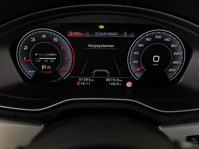 Audi A4 Limousine 35 TFSI S edition Competition 150pk | Climate control | LED koplampen | lederen/stof bekleding | Lichtmetalen velgen 10-spaaks 18inch | Navigatiesysteem full map | S Line interieur