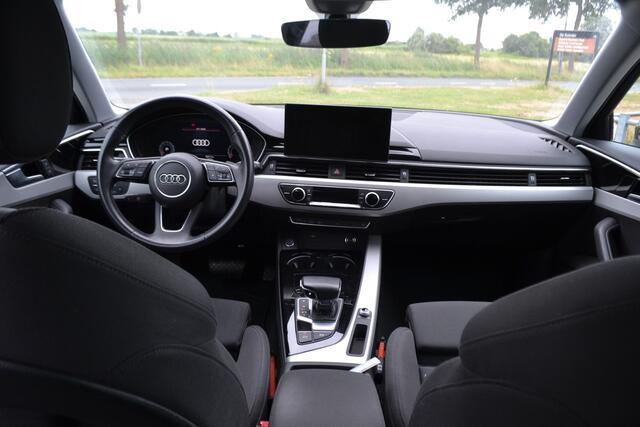 Audi A4 Avant 35 TFSI Launch edition | Sportstoelen | Virtual Display | Trekhaak |