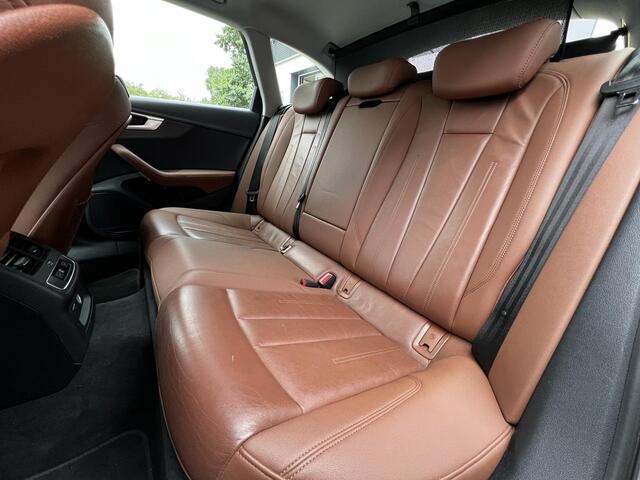Audi A4 Avant 35 TFSI Business Edition | Panoramadak | Leder | Stoelverwarming |