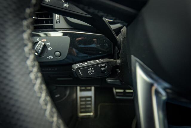 Audi A4 Avant 35 TFSI S edition Competition