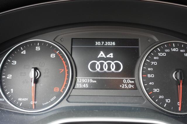Audi A4 2.0 T MHEV SP SLBE Blackline