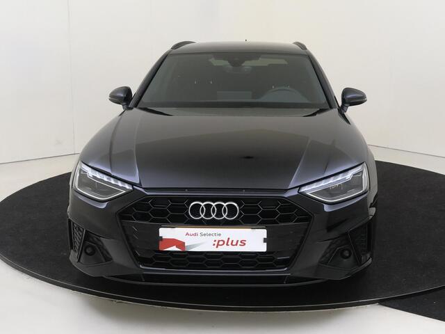 Audi A4 Avant 35 TFSI S edition Competition | Navigatie Plus | Sfeerverlichting | 3-zone airco | Cruise control | Stoelverwarming | Elektrische achterklep | Virtual cockpit Plus |