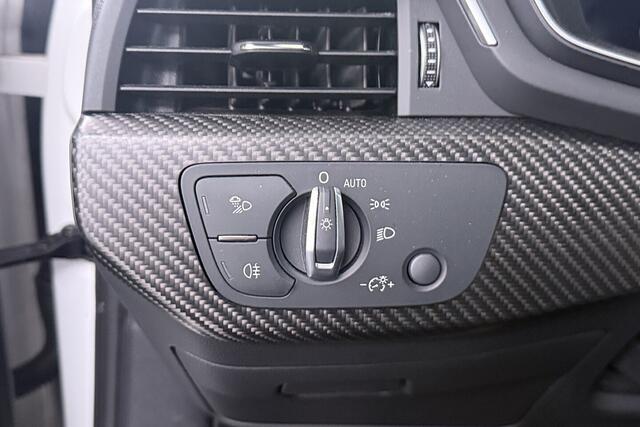 Audi A4 Avant 35 TFSI S edition (ACHTERUITRIJCAMERA, CRUISE CONTROL, DIGITALE COCKPIT, PARKEERSENSOREN)