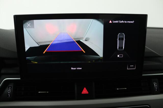 Audi A4 Limousine 35 TFSI Pro Line (ACHTERUITRIJCAMERA, CRUISE CONTROL, NAVIGATIE, PARKEERSENSOREN)
