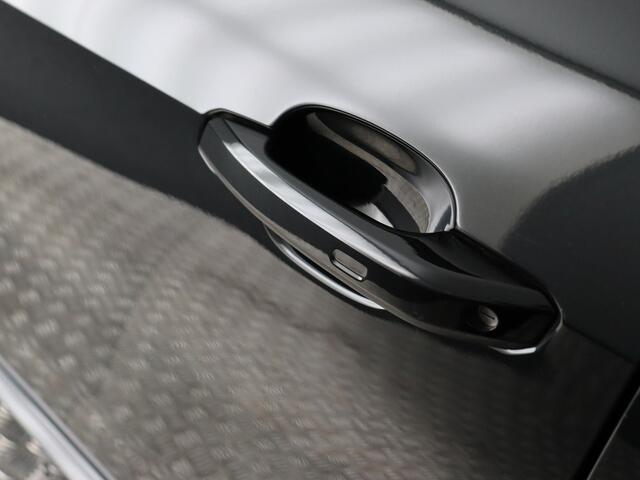 Audi A4 Avant 35 TFSI Advanced Edition (NL-Auto / Afn. trekhaak / Led / Cruise / Navi / Stoelverw. / 19'')