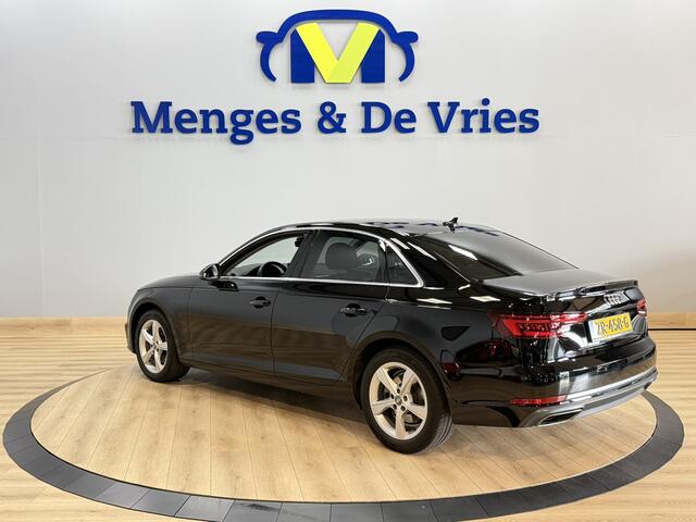 Audi A4 Limousine 35 TFSI Launch edition Sport Airco ECC | Apple Carplay | Parkeer Sensoren | Navigatie | Isofix | NAP