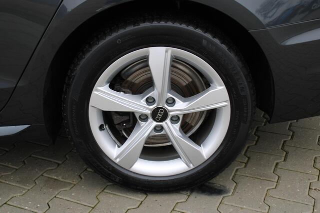 Audi A4 Limousine 35 TFSI Advanced Edition | Incl. 12 maanden garantie | Automaat | Apple carplay/Android auto | Cruise control | Sportstoelen | Virtueel dashboard | Parkeersensoren |