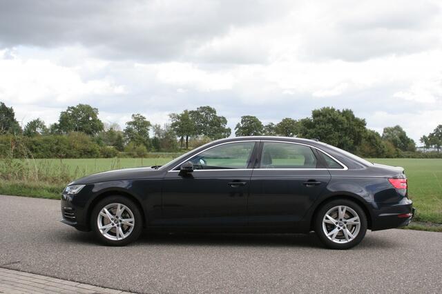 Audi A4 Limousine AUTOMAAT 2.0 TDI Lease Ed.